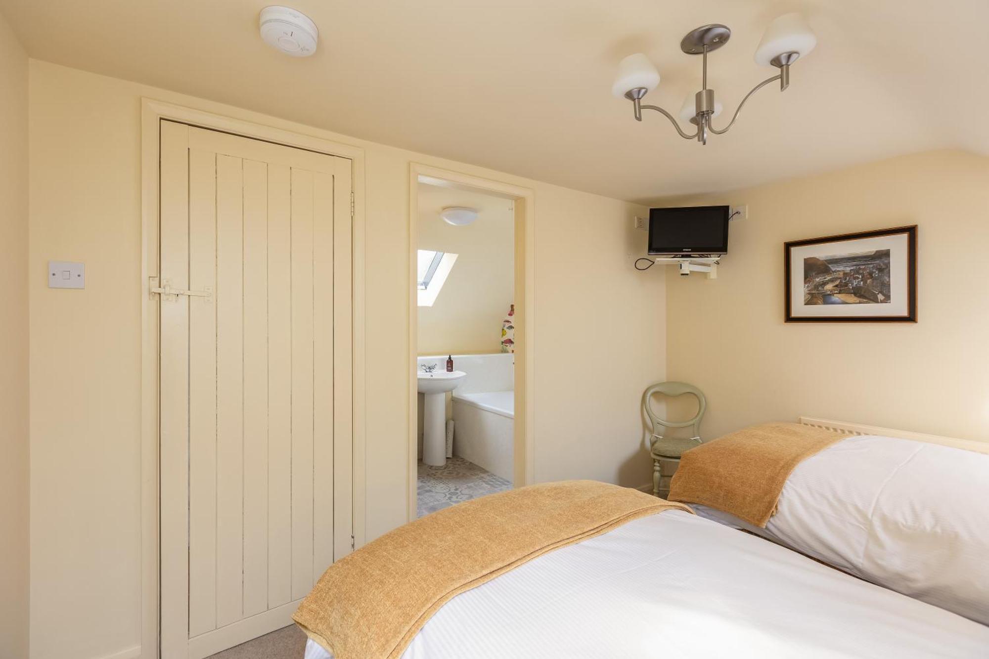 Valley View Farm Holiday Cottages Гелмслі Екстер'єр фото